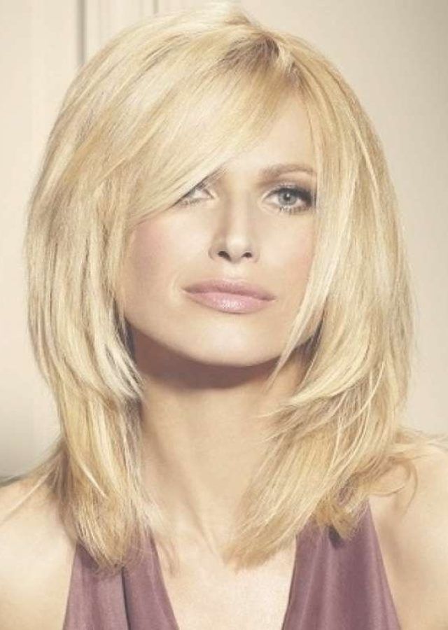  Best 25+ of Trendy Medium Haircuts for Round Faces