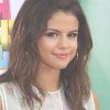 Selena Gomez Medium Haircuts (Photo 15 of 25)