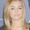 Miley Cyrus Medium Haircuts (Photo 7 of 25)