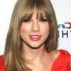 Taylor Swift Long Hairstyles (Photo 22 of 25)