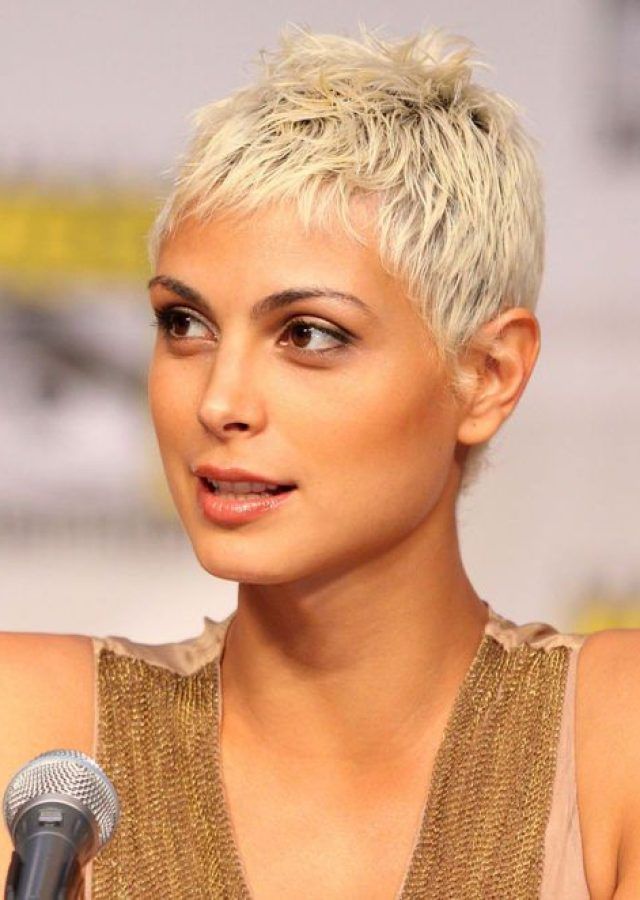 25 Best Ideas Morena Pixie Haircuts with Bangs