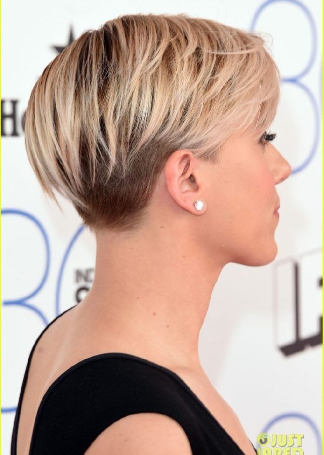2024 Best of Scarlett Johansson Short Haircuts