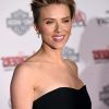 Scarlett Johansson Short Haircuts (Photo 12 of 25)