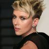 Scarlett Johansson Short Hairstyles (Photo 3 of 25)