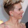 Scarlett Johansson Short Haircuts (Photo 7 of 25)