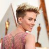 Scarlett Johansson Short Haircuts (Photo 13 of 25)