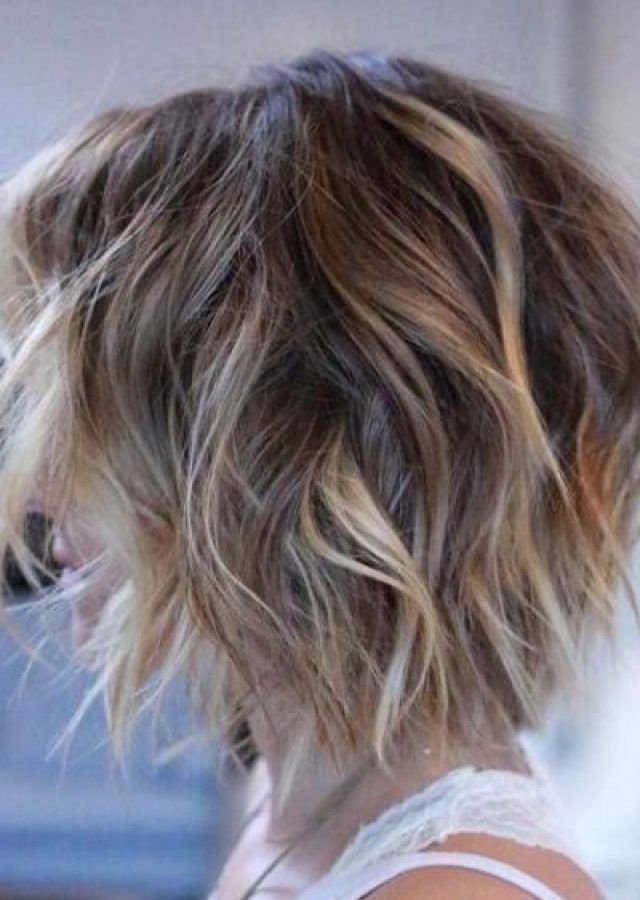 24 Photos Messy Layered Haircuts for Fine Hair