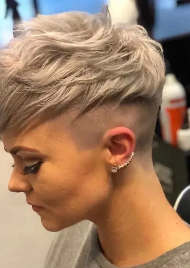  Best 25+ of Short Women Hairstyles with Shaved Sides