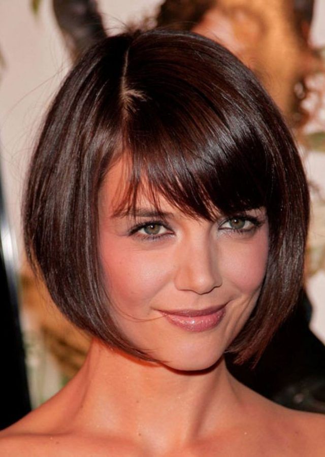 2024 Latest Short Hairstyles for Square Faces and Thick Hair