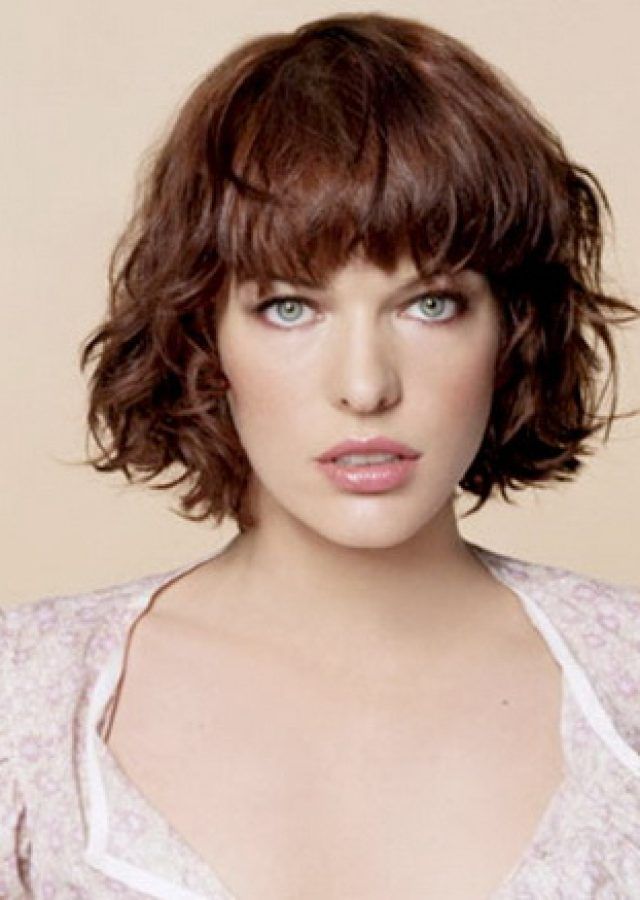 2024 Popular Very Short Wavy Hairstyles with Side Bangs