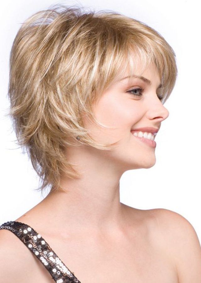 The Best Short Feathered Bob Crop Hairstyles