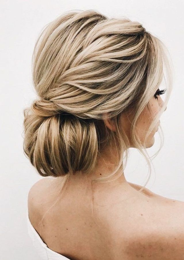  Best 25+ of Twisted Low Bun Hairstyles for Wedding