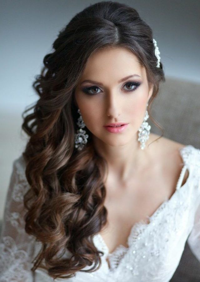 Top 15 of Wedding Hairstyles to the Side with Curls