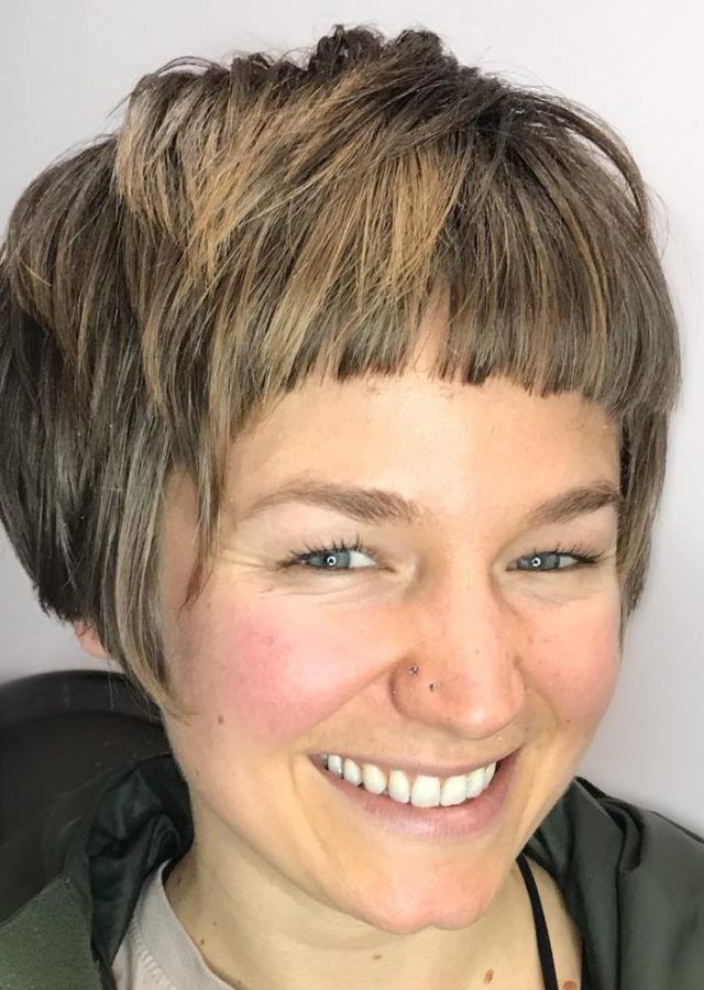  Best 25+ of Short Haircuts for Long Faces
