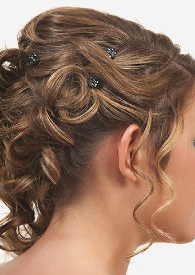 15 Best Updo Hairstyles for Teenager