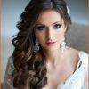 Wedding Hairstyles For Round Face (Photo 7 of 15)